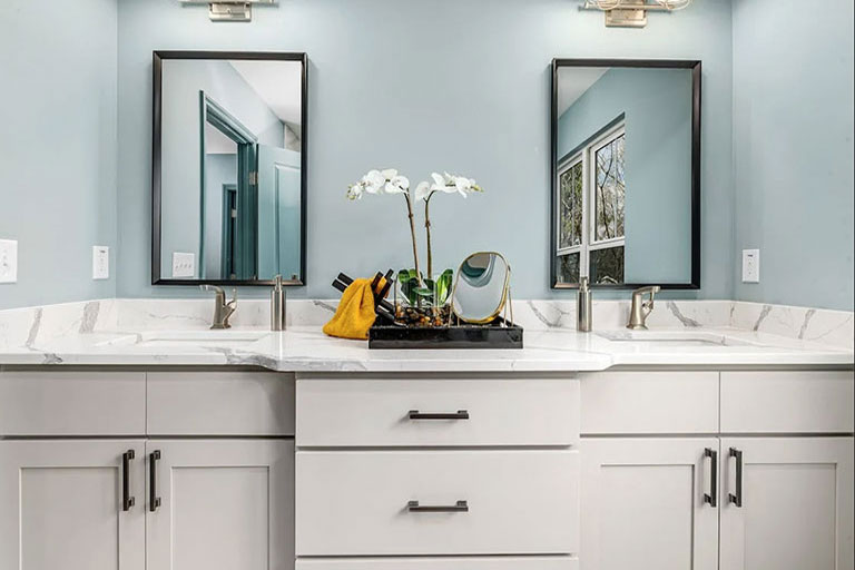 Bathroom Vanity in Illinois